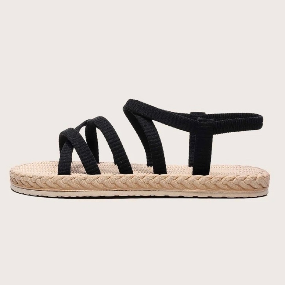 ☀️SOLD☀️NWT SHEIN black scrappy sandal